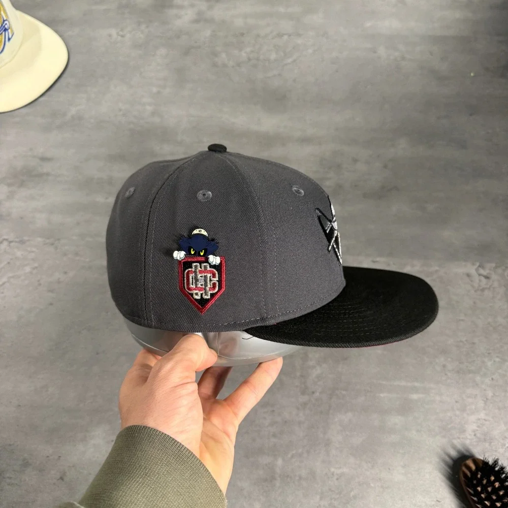Hat‎ Club Wichita Wranglers New Era Cap 7 1/4 Gray Burgundy Horror Pack Metallic